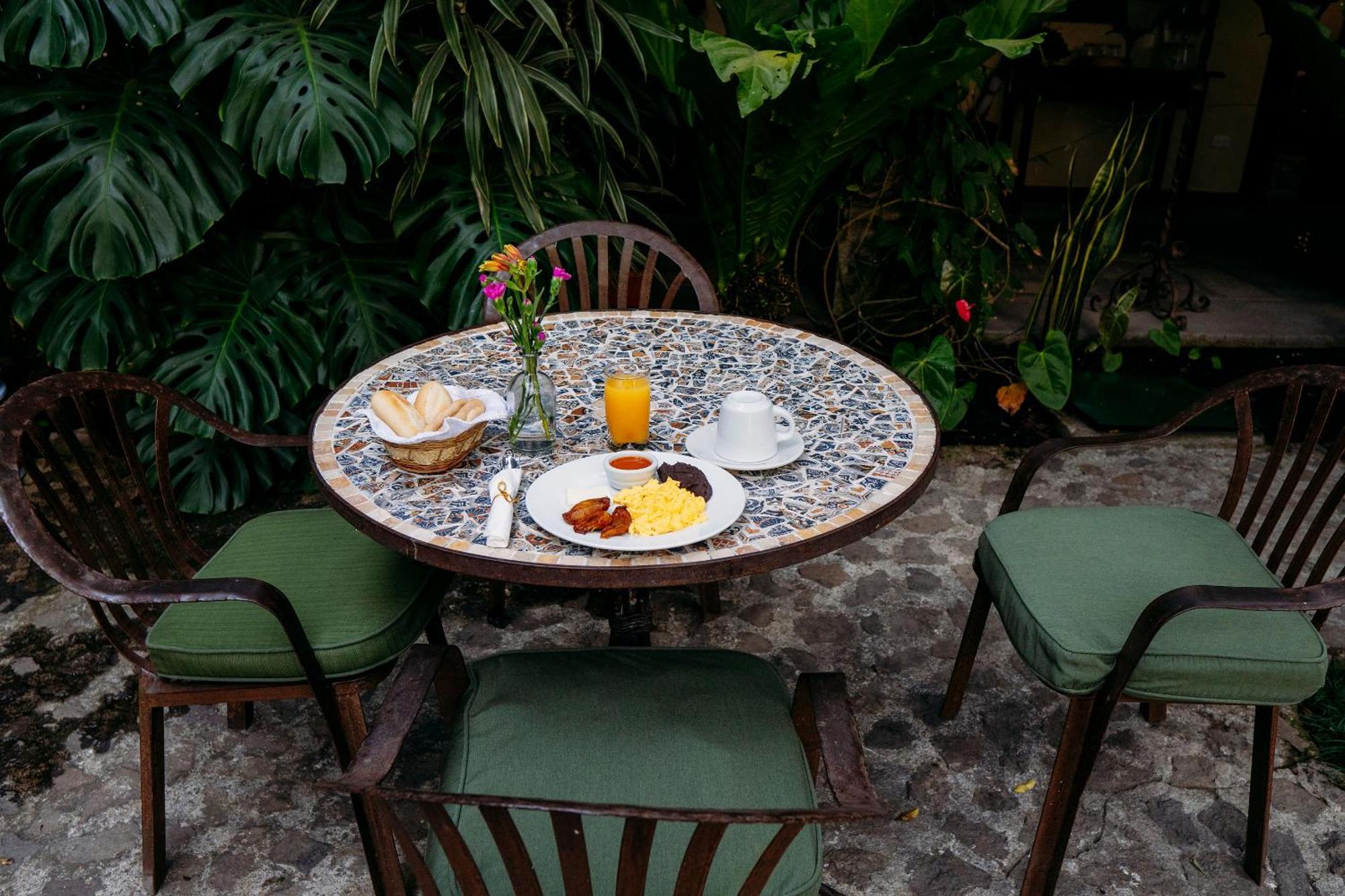 Casa Noble Hotel Antigua Buitenkant foto